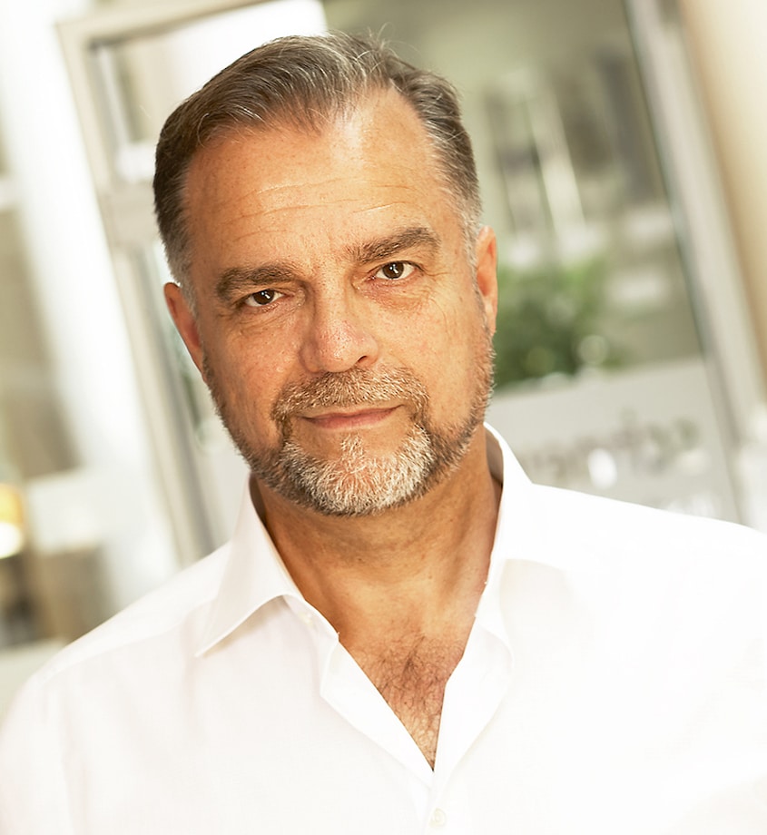 Dr. Markus H. Schneider Dr. Markus H. Schneider